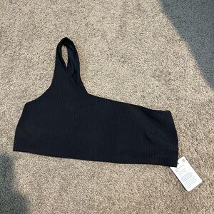 NWT Lululemon swim top size (L)